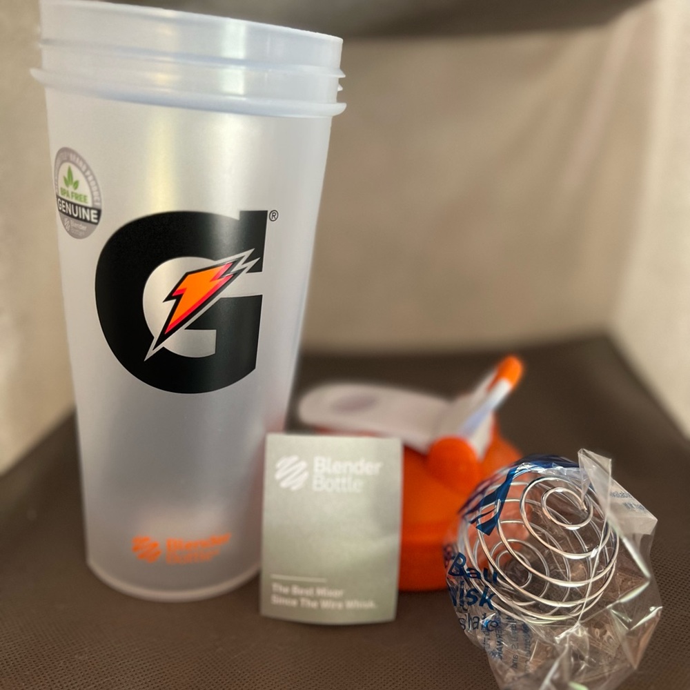 Gatorade shaker cup